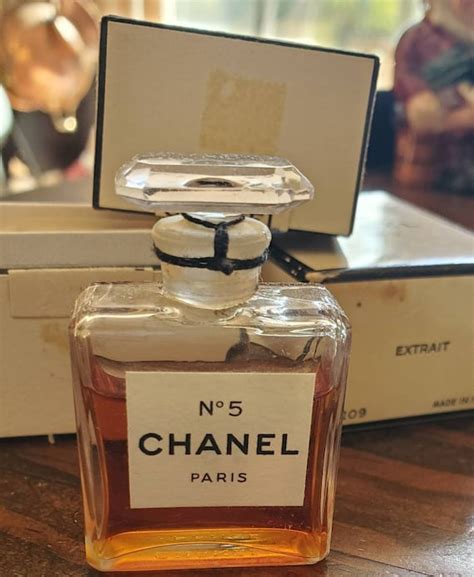 find a buyer for sealed vintage chanel 5|Chanel no 5 cologne.